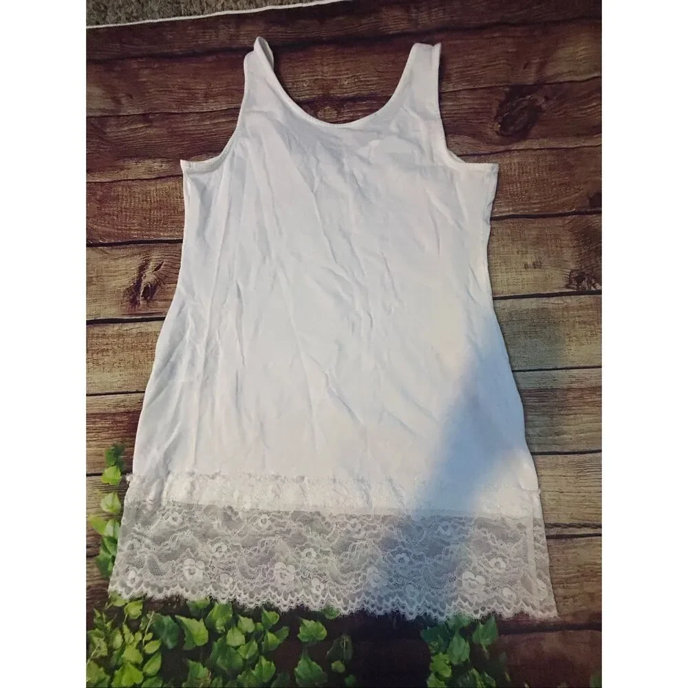 Soma White Long Lace Tank M